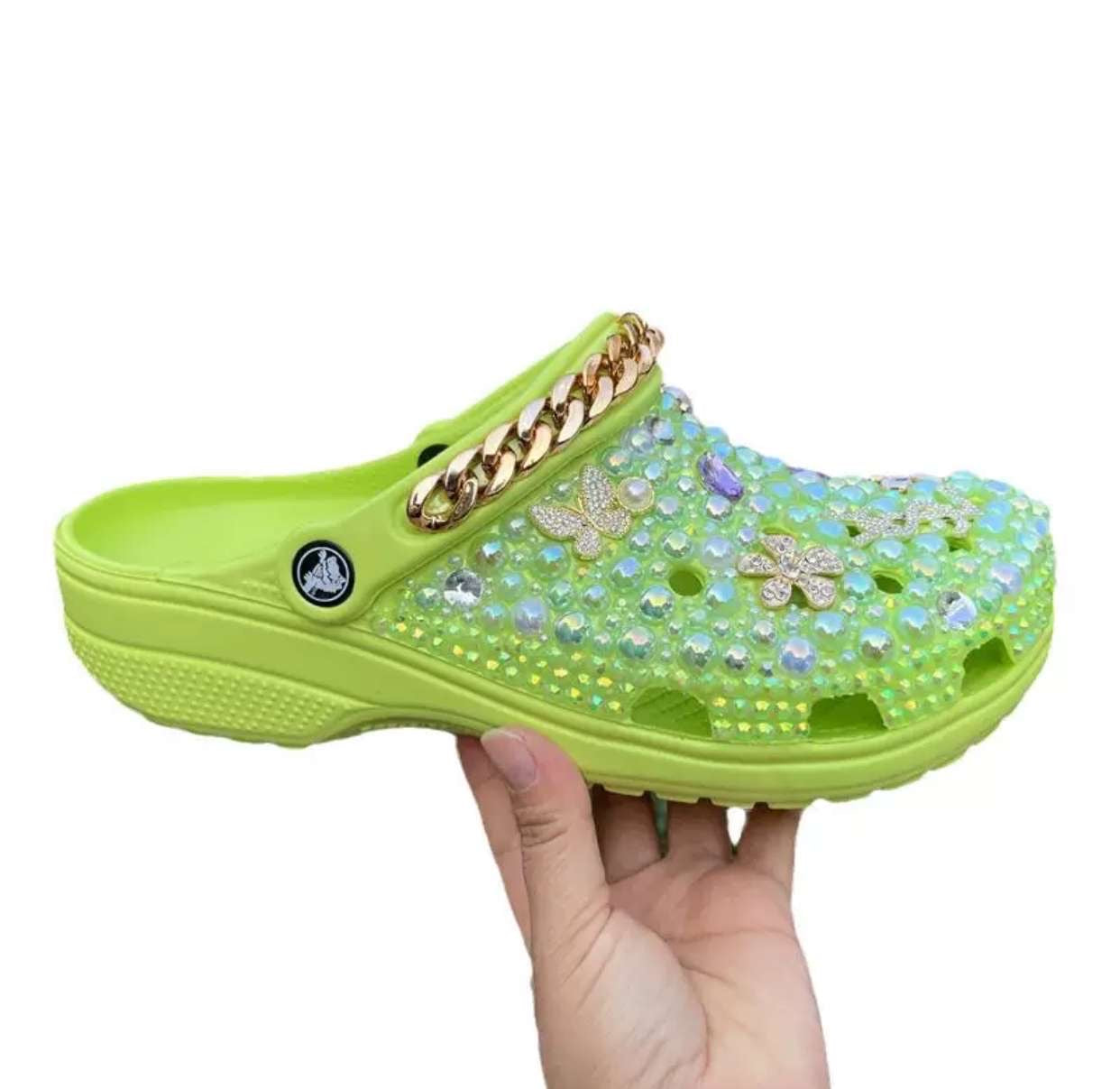 Crocs déjà personnalisé vert !